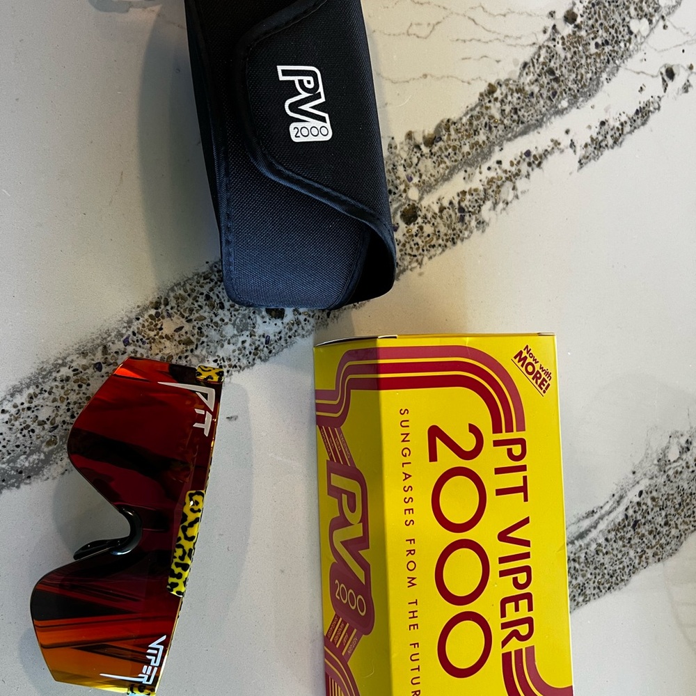 Pit Viper The Carnivore 2000 Sunglasses Box in Red and Yellow